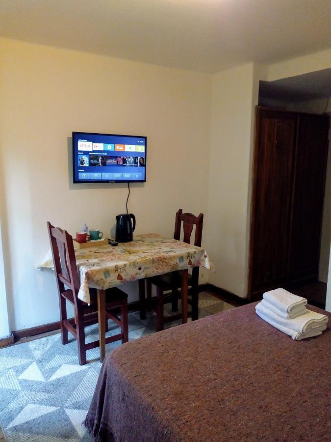 Astoria Patagonia Habitaciones Privadas San Carlos de Bariloche Bagian luar foto